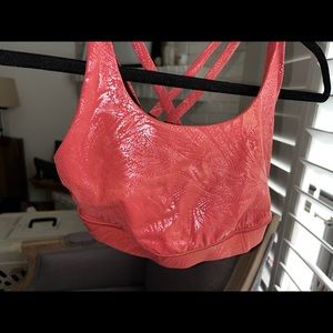Lululemon strappy sports bra size 4